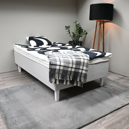 Runkosänky Avel 120x200 cm, petauspatjalla